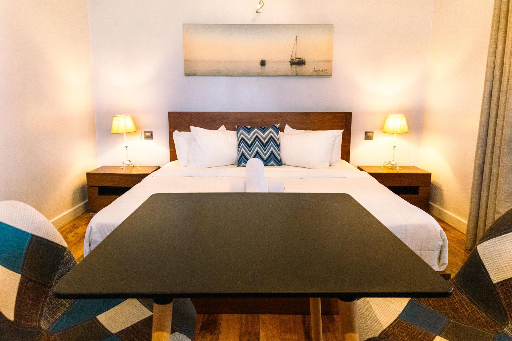 Azure Beach Boutique Hotel Grand Baie Exterior foto